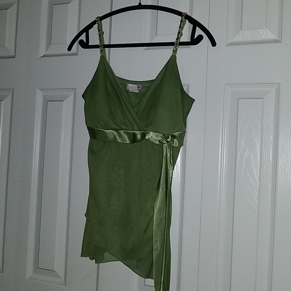 Three Pink Hearts Trixxi Green blouse - Picture 1 of 8